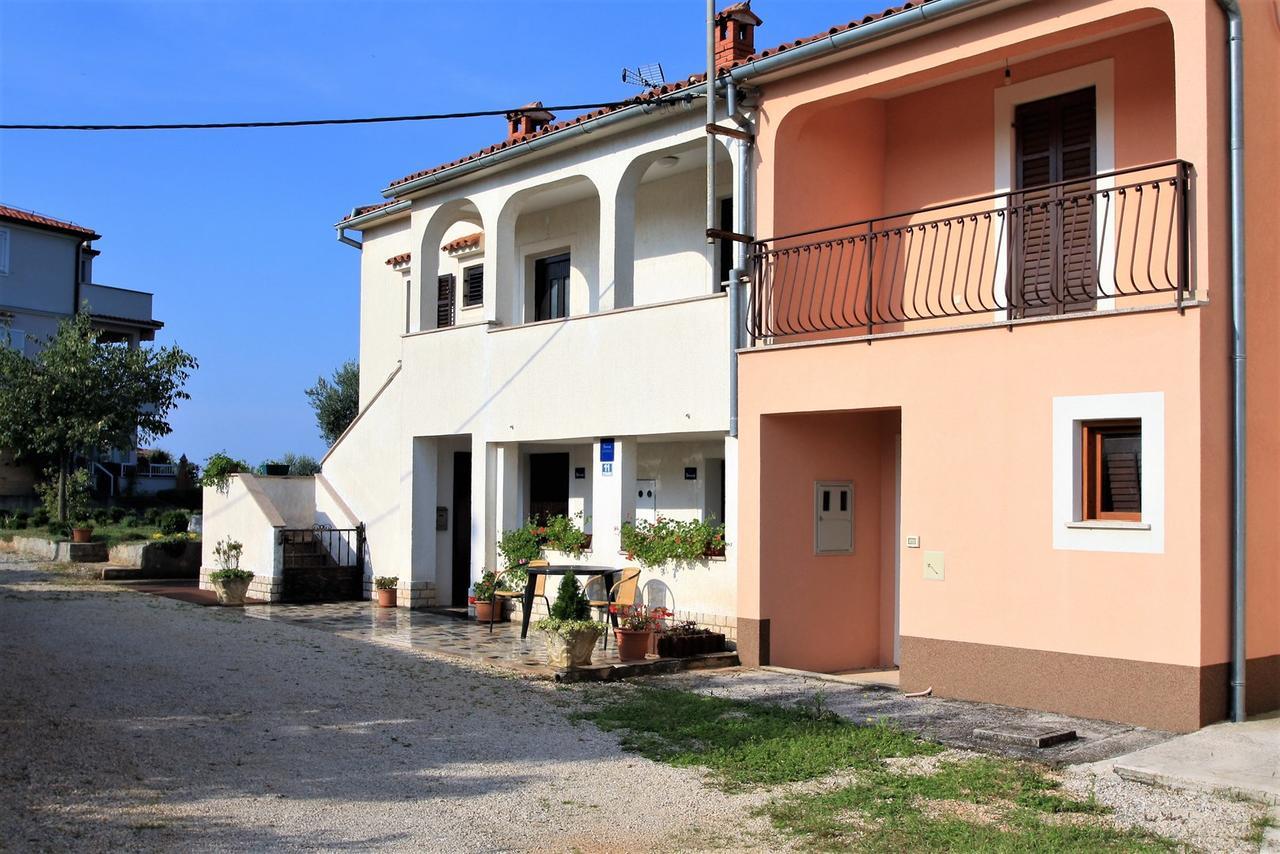 Apartments Livio Stranici Rosini Екстер'єр фото