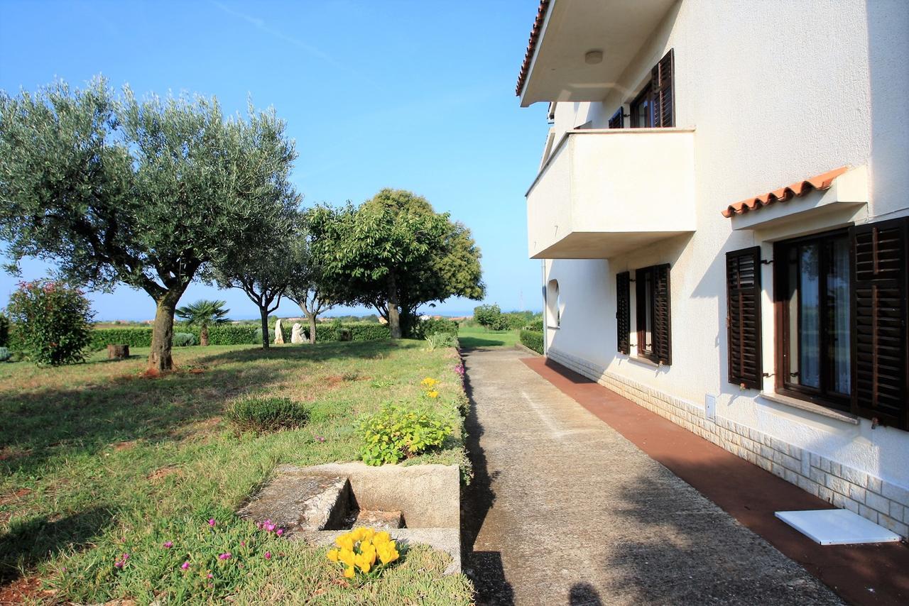 Apartments Livio Stranici Rosini Екстер'єр фото