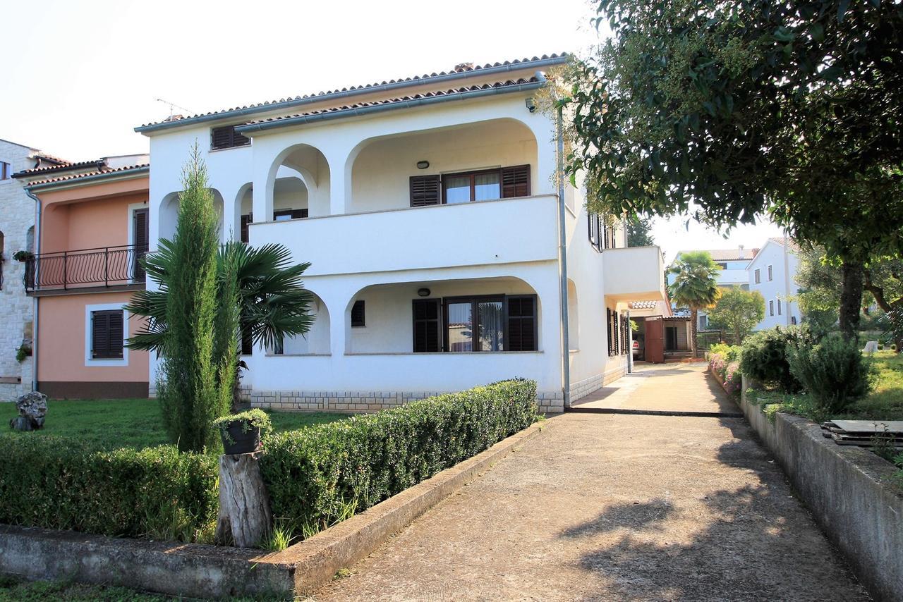 Apartments Livio Stranici Rosini Екстер'єр фото